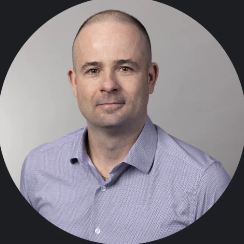 Bruno Coelho - 800 x 800