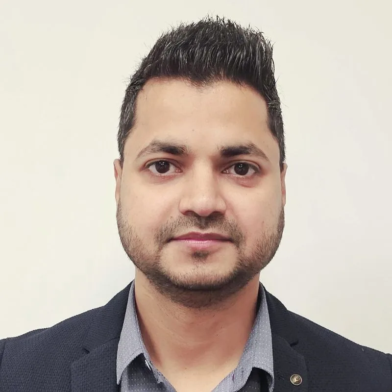 Vijay Guru - 800 x 800